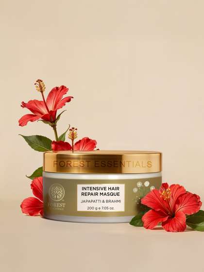 Forest Essentials
                        Ayurvedic Intensive Hair Repair Masque with
                        Japapatti & Brahmi - 200g