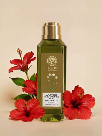 Forest Essentials
                          Ayurvedic Herb Enriched Head Massage Hair Oil
                          Japapatti - 200ml