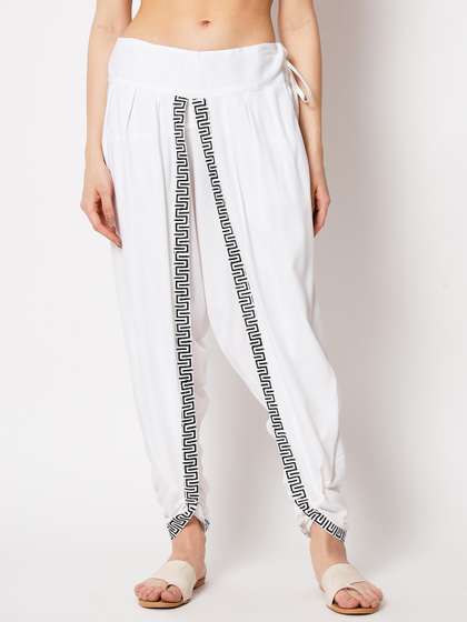 9rasa Women Off
                        White Dhoti Pants With Hand Block Print