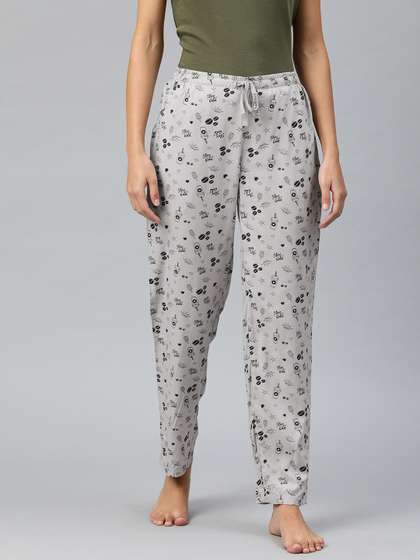 Van Heusen Women
                        Grey & Black Printed Lounge Pants
