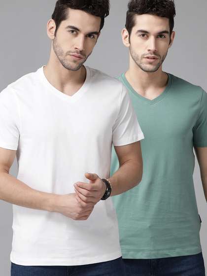 Roadster The Lifestyle Co Men Pack of 2 Pure Cotton Solid V-Neck Pure Cotton T-shirt