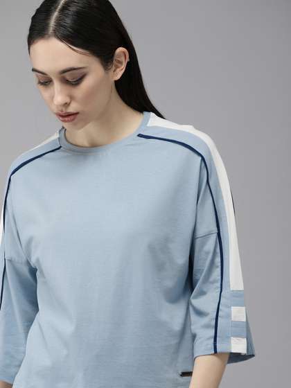 The Roadster
                        Lifestyle Co Women Blue Drop-Shoulder Sleeves
                        Pure Cotton Relaxed Fit T-shirt