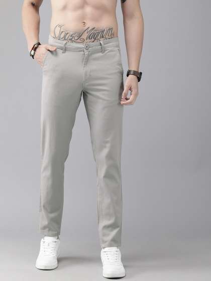 Roadster Men Grey
                        Regular Fit Solid Trousers