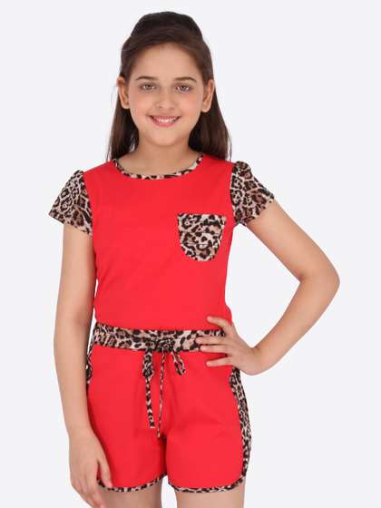 CUTECUMBER Girls
                            Red Printed Top with Shorts