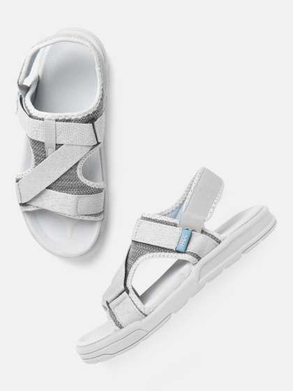 Hrx sandal shop