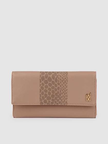 Price History of Baggit Women Mauve Printed Synthetic Leather