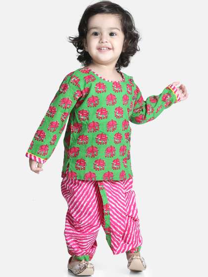 BownBee Boys Green
                      & Pink Ethnic Motifs Printed Pure Cotton Kurta
                      With Dhoti Pants