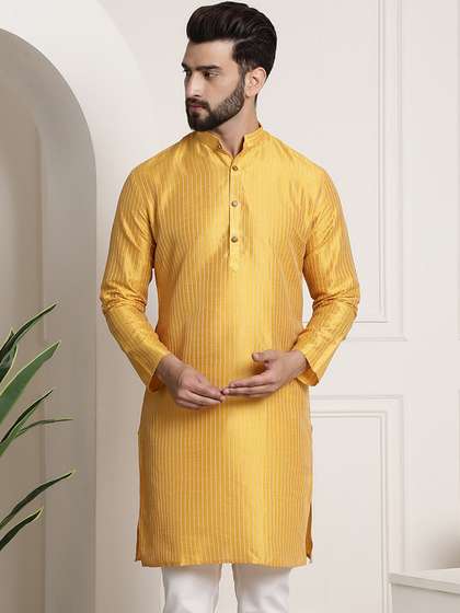 SOJANYA Men Embellished Kurta