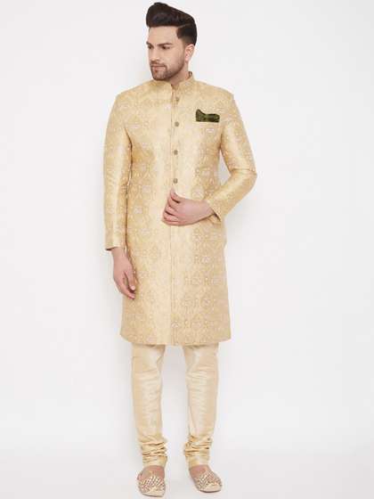 VASTRAMAY Men
                          Gold-Coloured & White Brocade Slim-Fit
                          Sherwani Set
