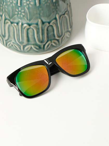 PASSION PETALS Unisex
                    Kids Orange Lens & Black Wayfarer Sunglasses
                    11-3goldsunglasses