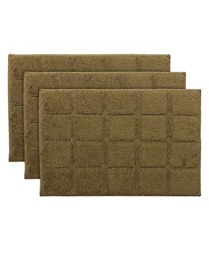 Kuber Industries Set Of 3 Brown Textured Velvet Doormats