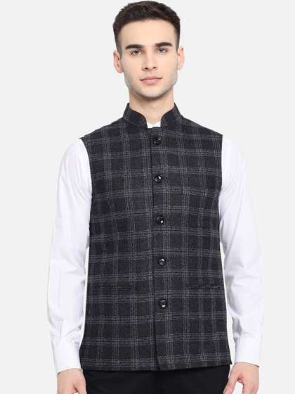 Vastraa Fusion Men
                        Black & Grey Checked Woven Nehru Jacket