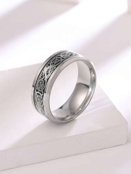 Yellow Chimes Black
                    & Silver-Toned Dragon Celtic Inlay Stainless
                    Steel Band Finger Ring