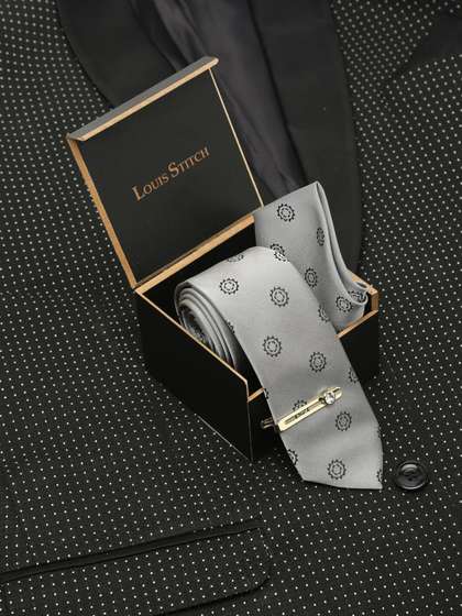 LOUIS STITCH Men Italian
                    Silk Necktie Accessory Gift Set