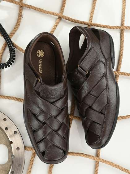 UNDERROUTE Men Brown
                        Leather Shoe-Style Velcro Sandals