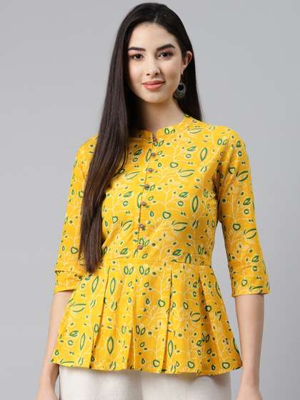 MALHAAR Yellow & Green Floral Printed Cambric Pleated Kurti