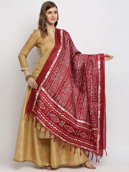 Dupatta Bazaar
                        Maroon & White Batik Printed Dupatta