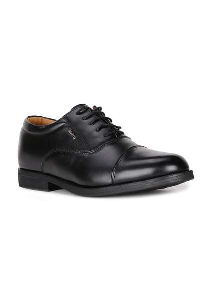 Bata Men Black Solid
                        Formal Oxfords