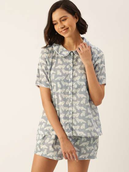 SANSKRUTIHOMES
                          Women Grey & Off White Pure Cotton Printed
                          Shorts Set
