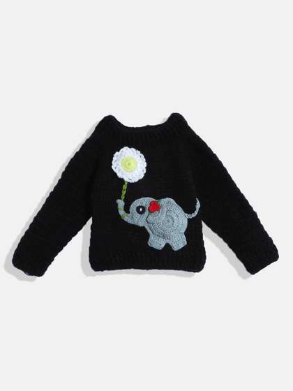 CHUTPUT Kids Black
                      SolidPullover with Applique Detail