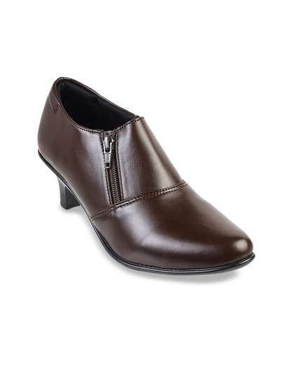 Mochi Brown Printed
                        Stiletto
