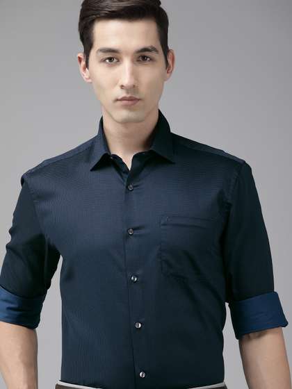 Arrow Men Navy Blue
                        Manhattan Slim Fit Printed Pure Cotton Formal
                        Shirt