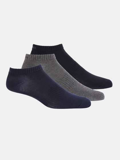 Jockey Pack of 3 Compact
                    Cotton Stretch Low Show Socks With StayFresh
                    Treatment-7097