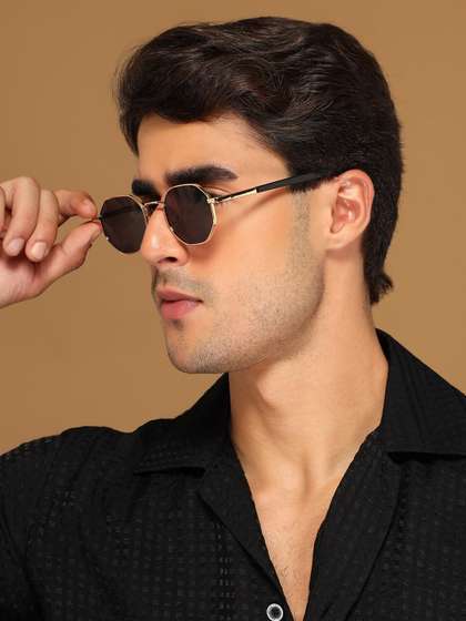 Voyage Unisex Black
                        & Gold-Toned Lens & Round Sunglasses
                        with UV Protected Lens