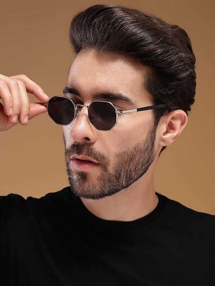 Voyage X fwd Unisex
                        Black Lens & Silver-Toned Round Sunglasses
                        with UV Protected Lens