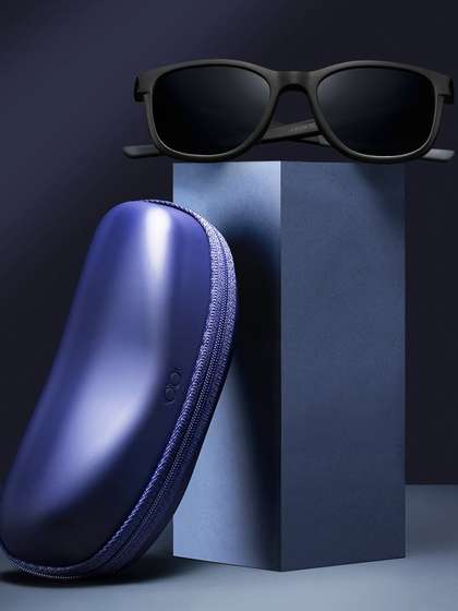 Vincent Chase by
                        Lenskart Unisex Grey Lens & Black Wayfarer
                        Sunglasses with Polarised and UV Protected Lens