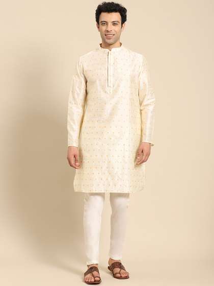 Amodh by Kisah Men Embroidered Kurta