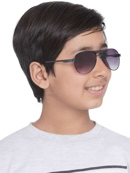 Carlton London Boys
                    Black Lens & Blue Aviator Sunglasses with UV
                    Protected Lens