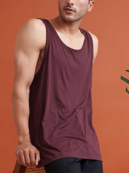 DAMENSCH Men
                          Casual Solid Cotton Blend Innerwear Vest