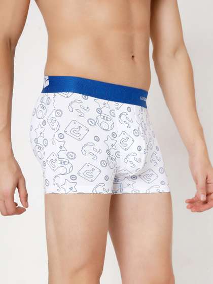 UnderJeans by Spykar
                        Men White Printed Cotton Blend Trunk
                        UJNPTS050WHITEDKBLUE