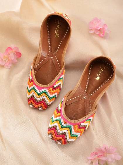 Sangria Women Multicoloured Embellished Ethnic Mojaris