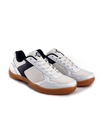 NIVIA Men Flash
                        Badminton Shoes