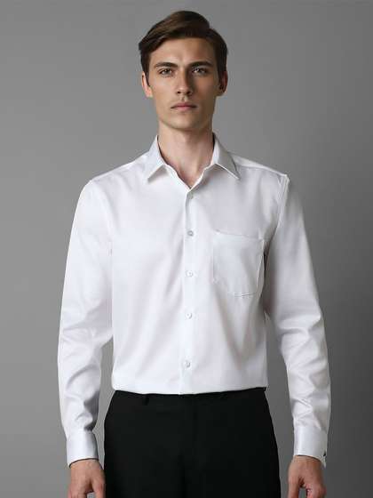 Louis Philippe Men Spread Collar Solid Cotton Slim Fit Formal Shirt