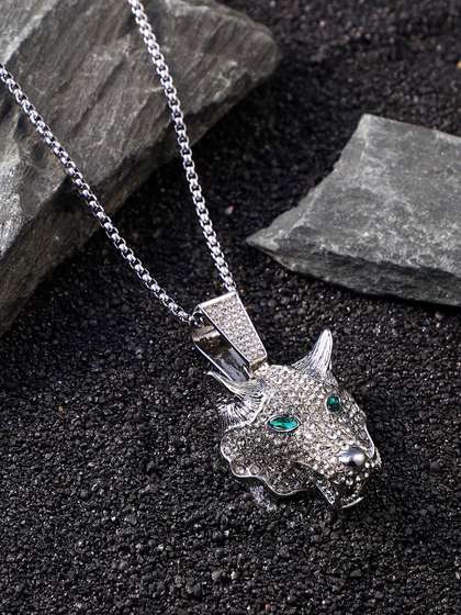 French Accent Men
                    Silver-Plated The Panther Pendant With Chain