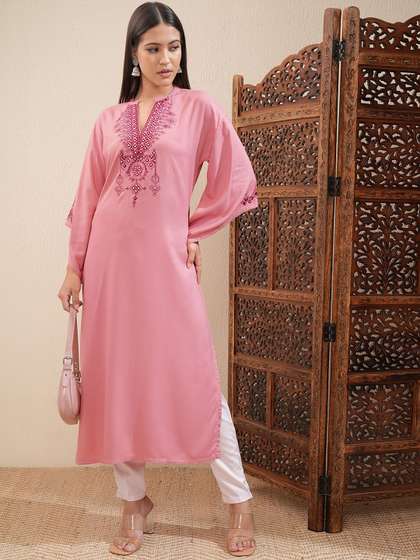Vishudh Floral Embroidered Kurta