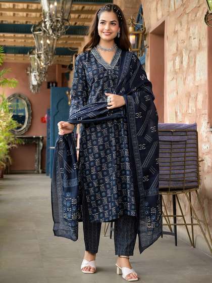KALINI Ethnic Motif Printed Kurta Set