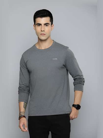 R.Code by The Roadster Life Co. R.Code by The Roadster Lifestyle Co. Men Solid Round Neck Cotton T-shirt