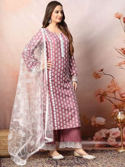 Stylum Women Floral Printed Regular Kurta with Palazzos & With Dupatta