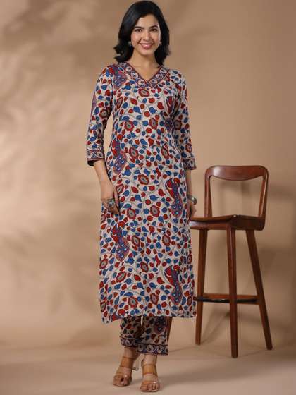 GoSriKi Ethnic Motifs Printed V-Neck Straight Kurta With Trousers