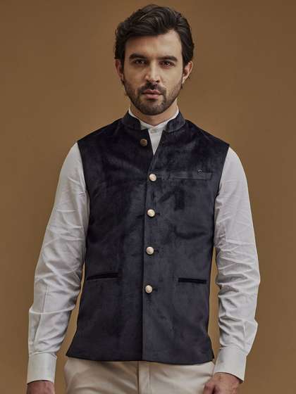 Neumen Mandarin-Neck Woven Nehru Jack