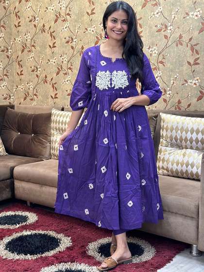 GoSriKi Floral Embroidered Pleated Beads & Stones Anarkali Kurta With Trousers