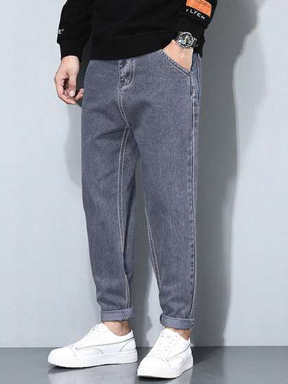 Ben Martin Men
                        Carrot Tapered Fit High-Rise Stretchable Jeans