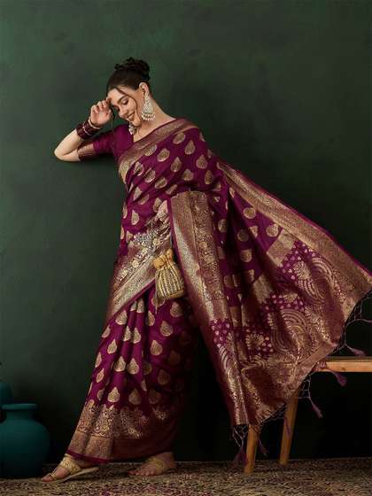Sangria Saree With Blouse Piece