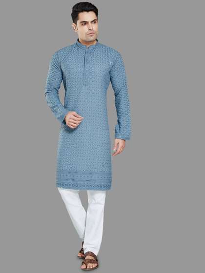 DIVISIVE Embroidered Straight Kurta