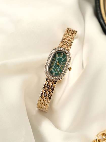 HAUTE SAUCE Women
                        Embellished Dial & Stainless Steel Bracelet
                        Style Straps Analogue Watch