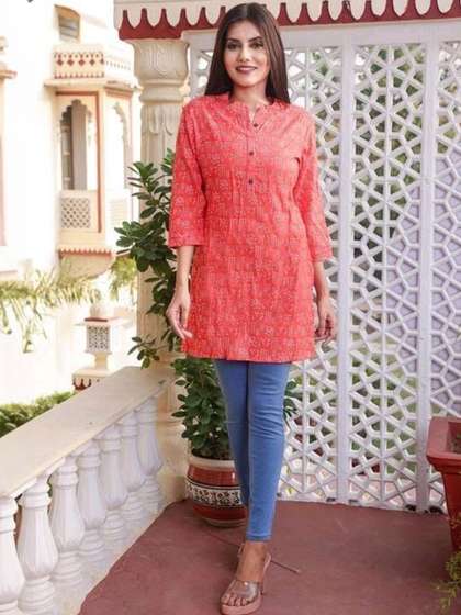 Aarti Fashion Aarti Fashion Women Floral Printed Boat Neck Kurti